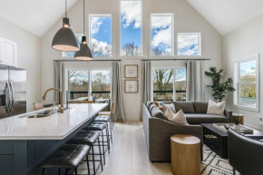 New Beautiful Home with Mtn Views, 2 Decks, Walk to Biltmore Village
